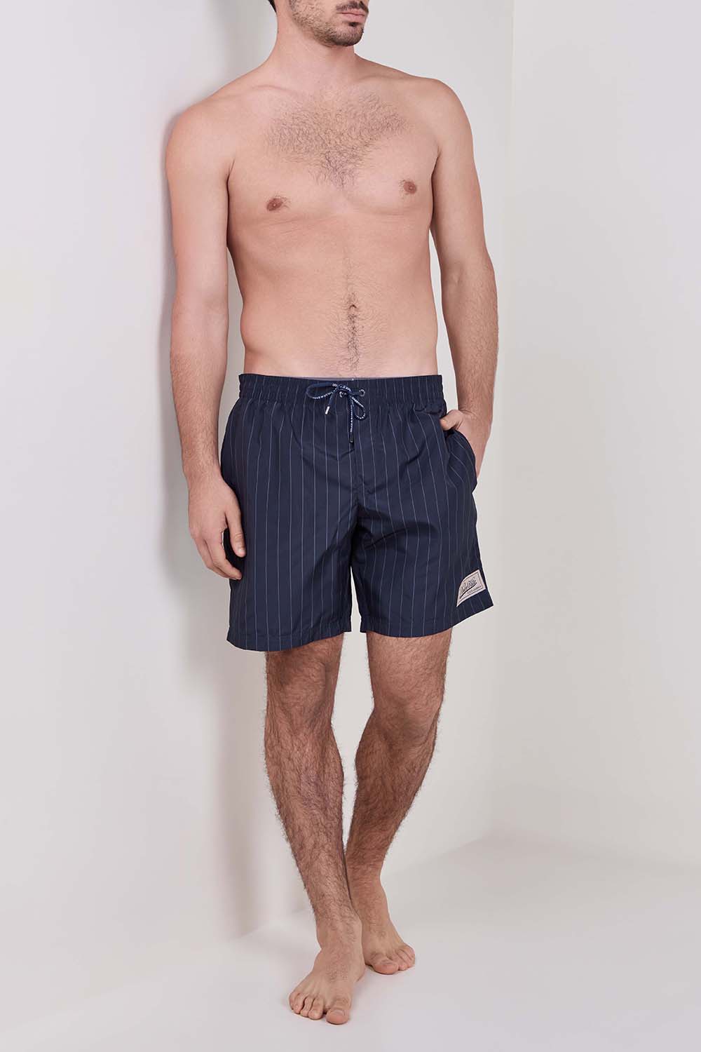 תמונת כל הלוק של מכנסי בגד ים